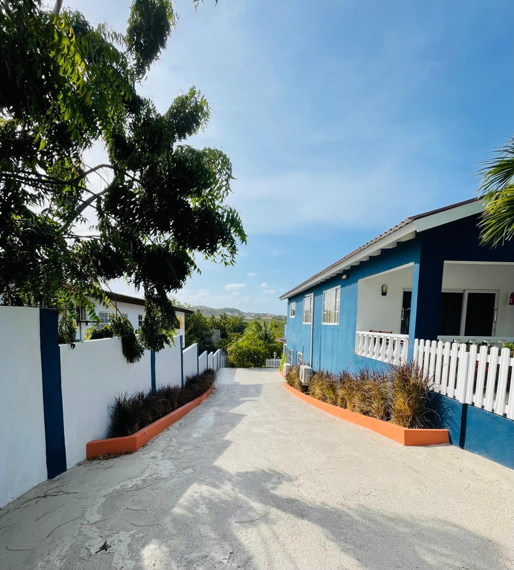 Mini Resort Kaya Verdi Willemstad Exterior photo